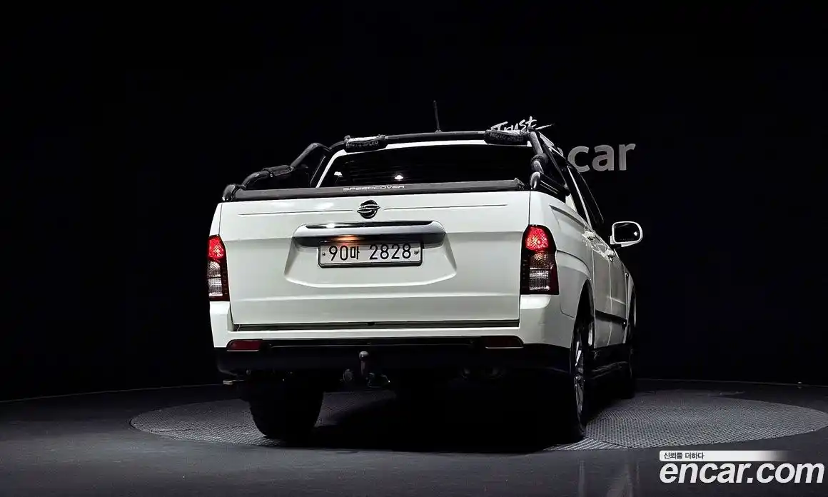 SsangYong Korando 2015 2.0 автомат (гидро), фото 4