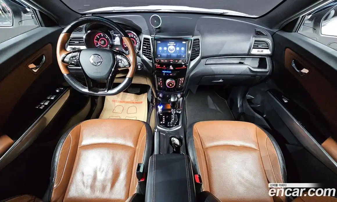 SsangYong TIBOLI 2017 1.6 автомат (гидро), фото 7