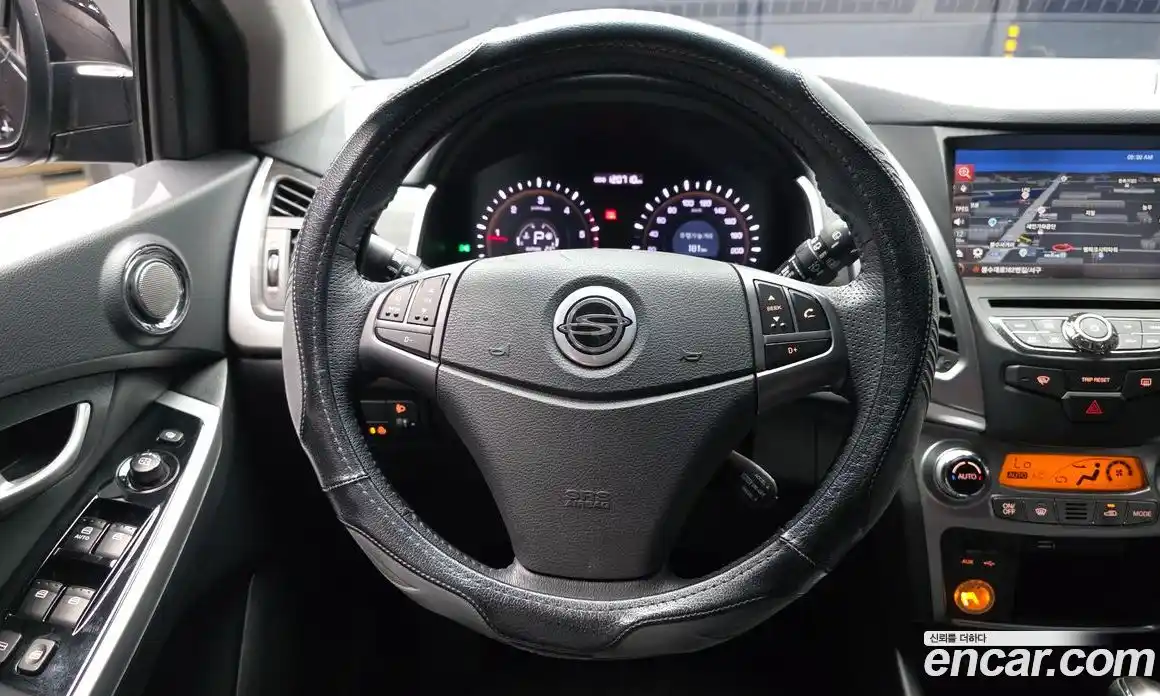 SsangYong Korando 2015 2.0 автомат (гидро), фото 13