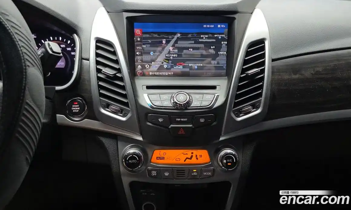 SsangYong Korando 2015 2.0 автомат (гидро), фото 14
