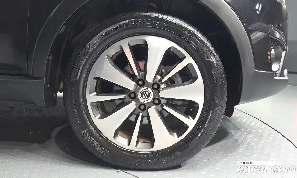 SsangYong Korando 2015 2.0 автомат (гидро), фото 5