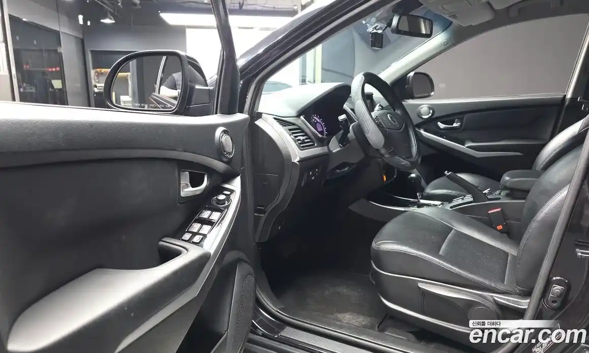 SsangYong Korando 2015 2.0 автомат (гидро), фото 10
