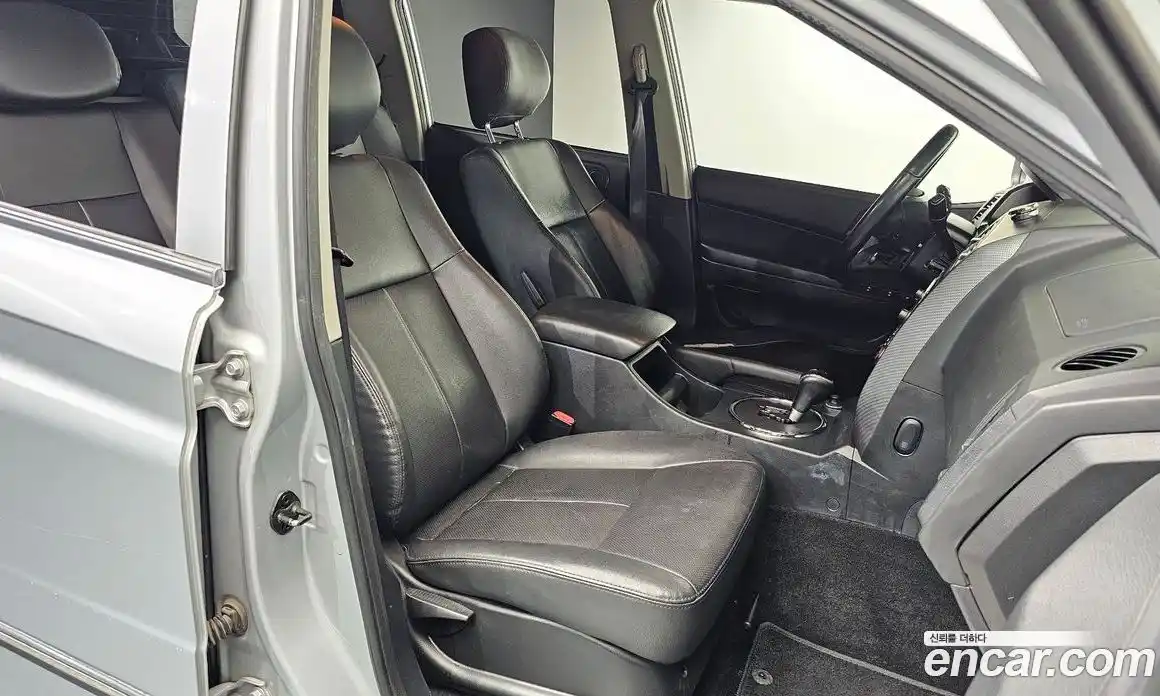 SsangYong Korando 2015 2.0 автомат (гидро), фото 11