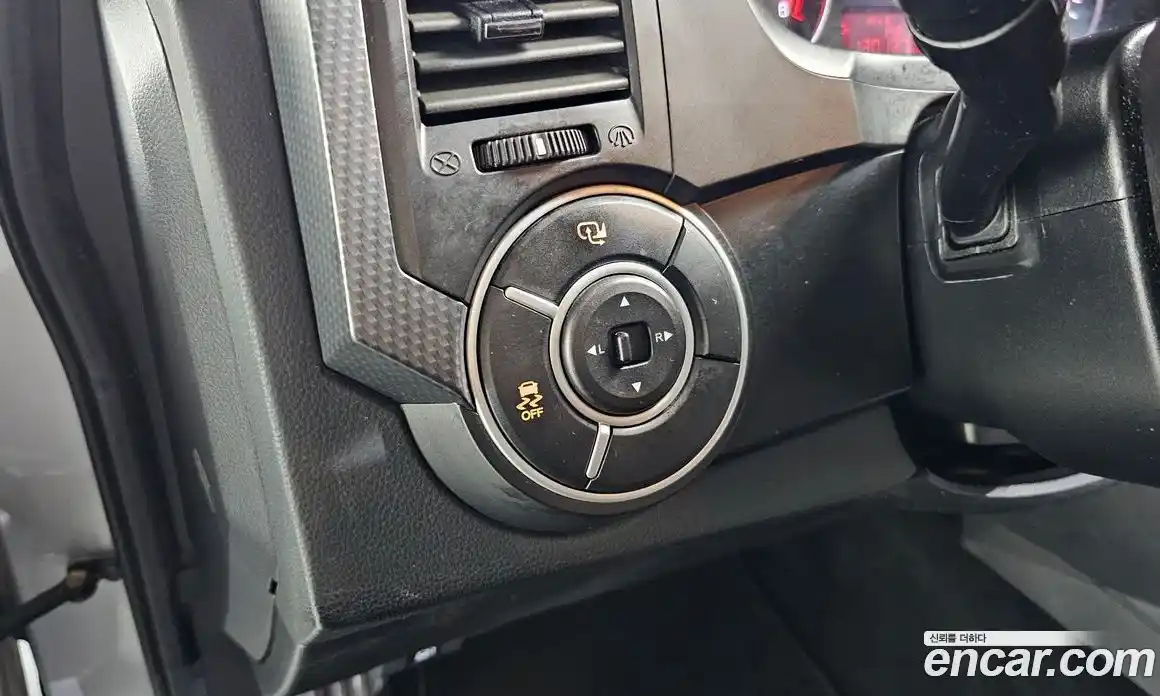 SsangYong Korando 2015 2.0 автомат (гидро), фото 15