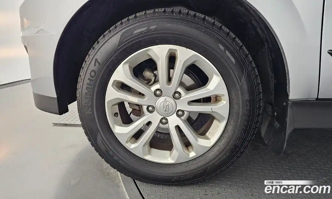 SsangYong Korando 2015 2.0 автомат (гидро), фото 5