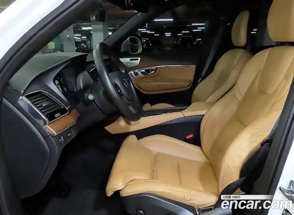 Volvo XC90 2016 2.0 автомат (гидро), фото 6