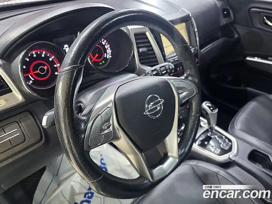 SsangYong TIBOLI 2015 1.6 автомат (гидро), фото 15