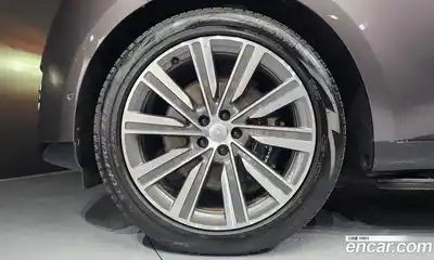 Land Rover Range Rover 2024 4.4 автомат (гидро), миниатюра 5