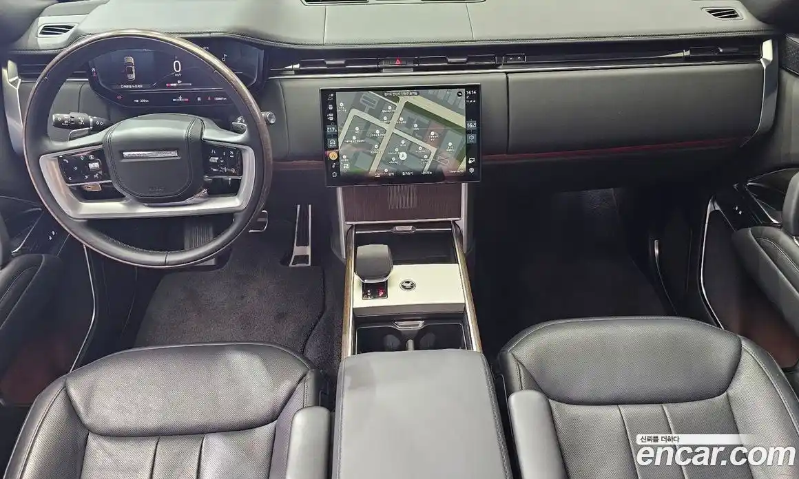 Land Rover Range Rover 2024 4.4 автомат (гидро), фото 7