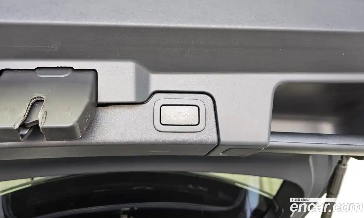 Land Rover Range Rover Evoque 2018 2.0 автомат (гидро), фото 27