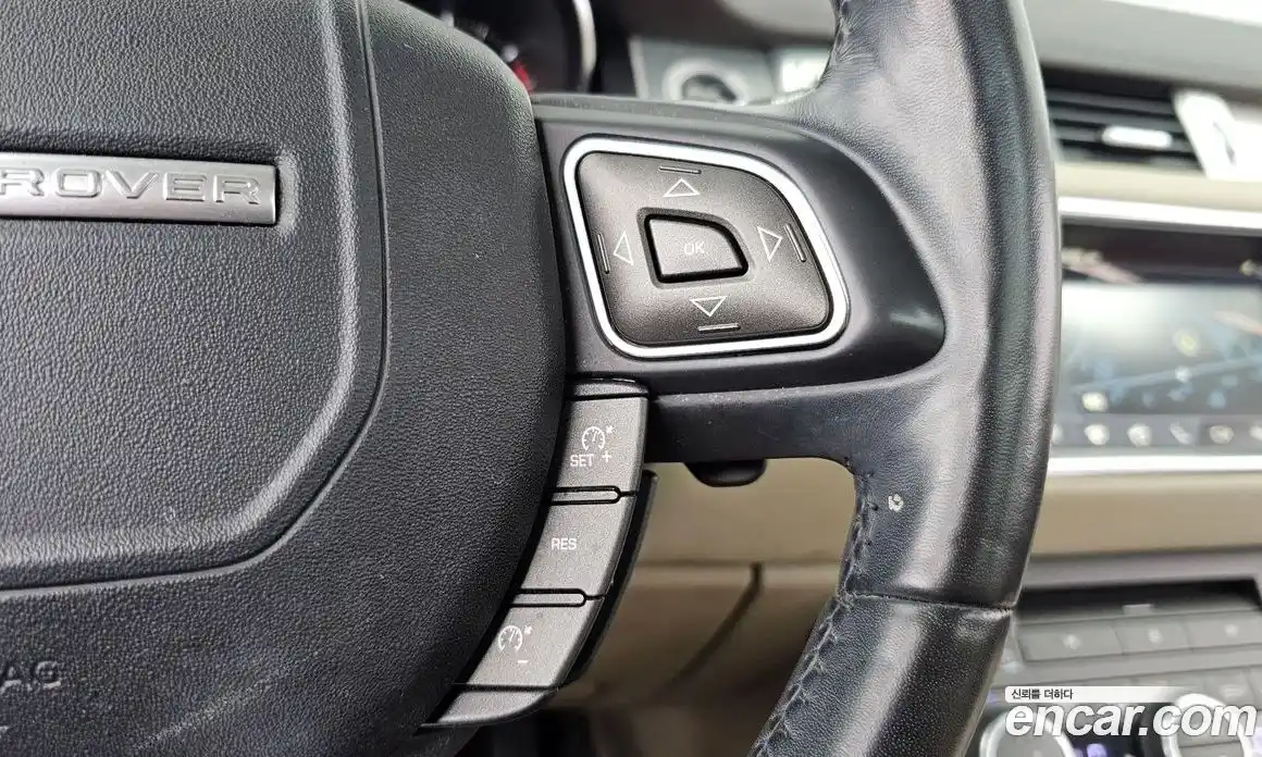 Land Rover Range Rover Evoque 2018 2.0 автомат (гидро), фото 28