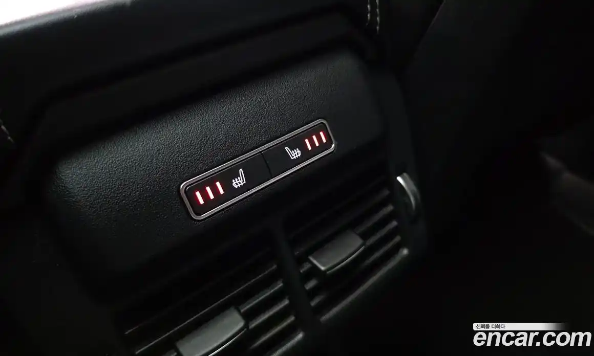 Land Rover Range Rover Evoque 2016 2.0 автомат (гидро), фото 18