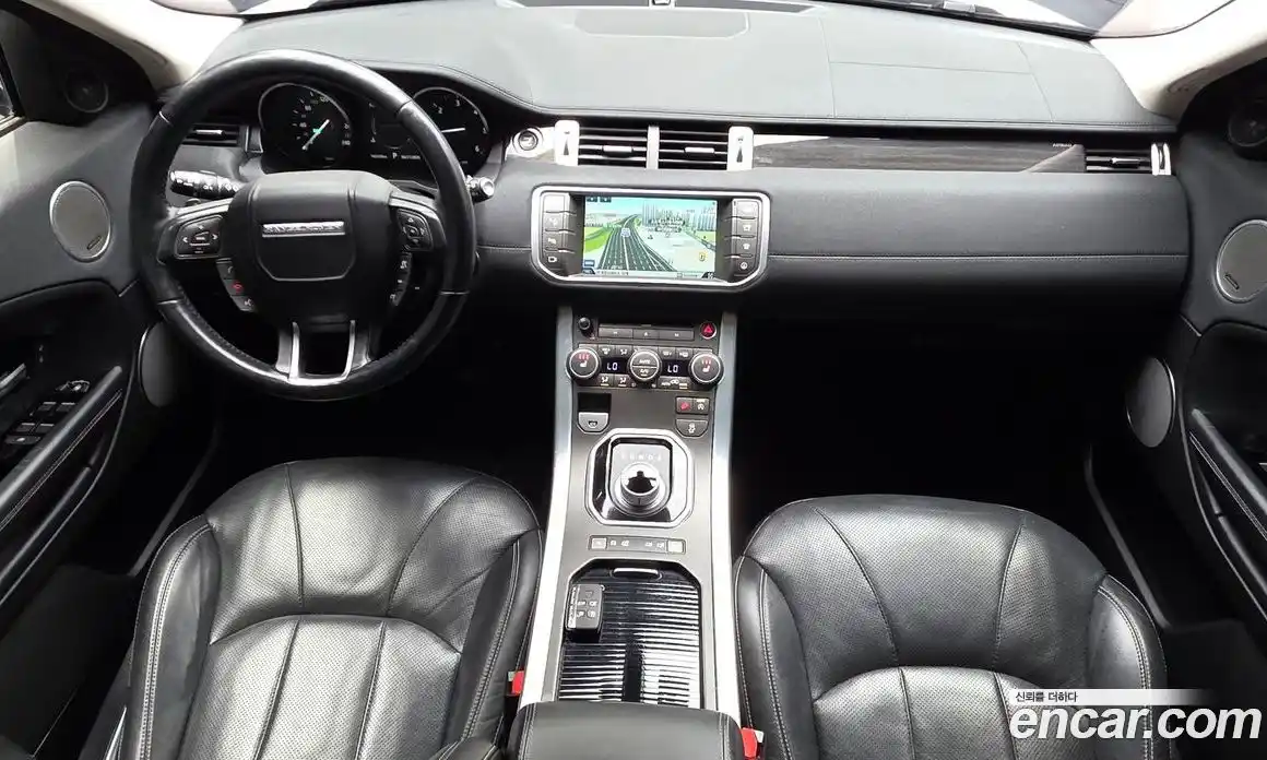 Land Rover Range Rover Evoque 2016 2.0 автомат (гидро), фото 7