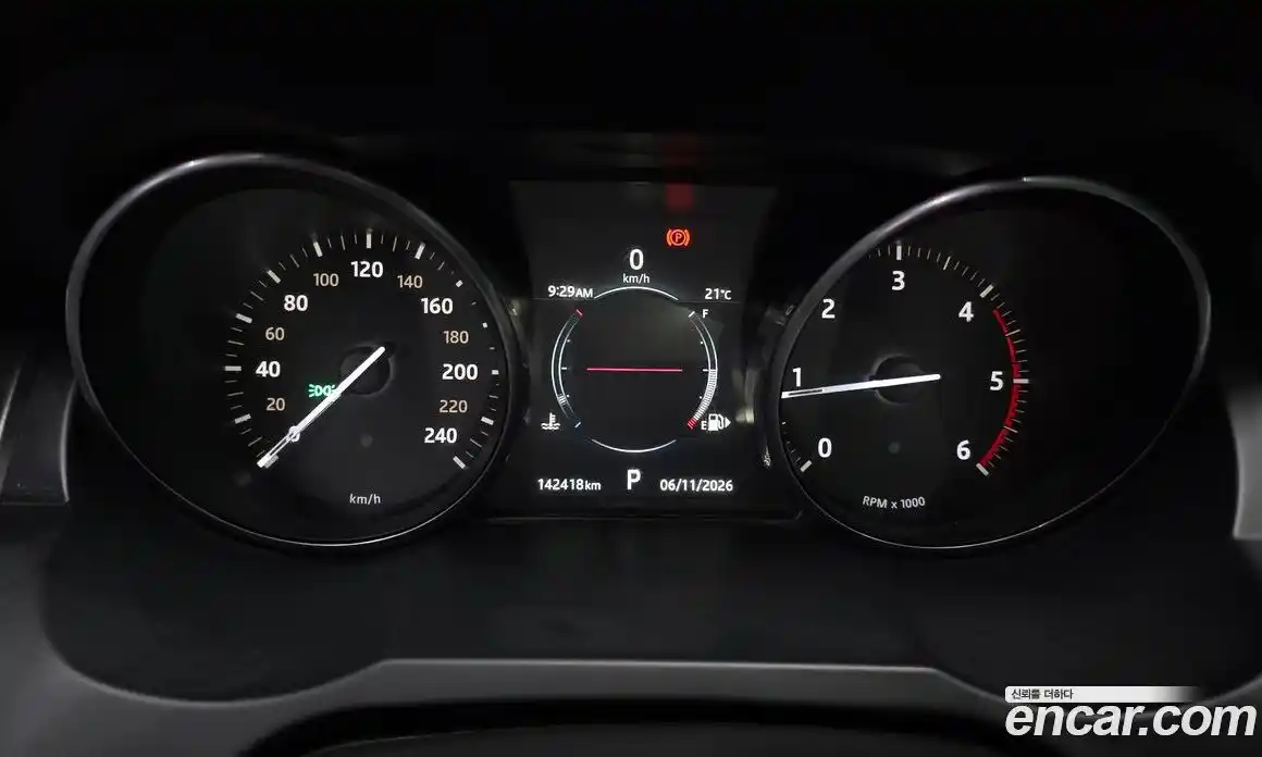 Land Rover Range Rover Evoque 2016 2.0 автомат (гидро), фото 8