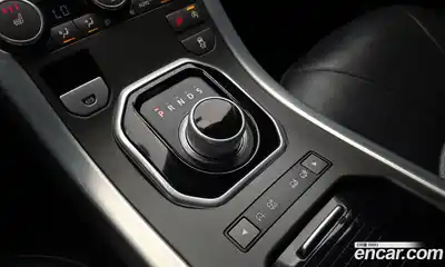 Land Rover Range Rover Evoque 2016 2.0 автомат (гидро), миниатюра 9