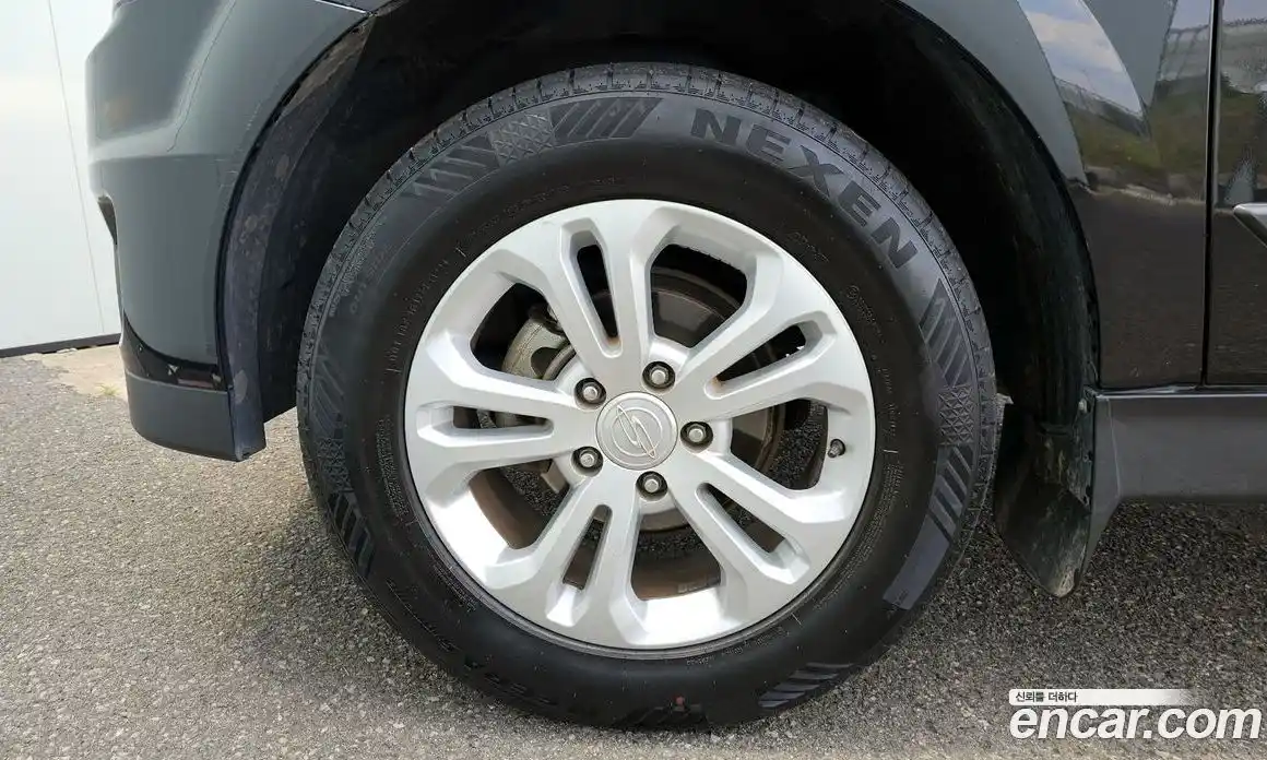 SsangYong Korando 2015 2.0 автомат (гидро), фото 5