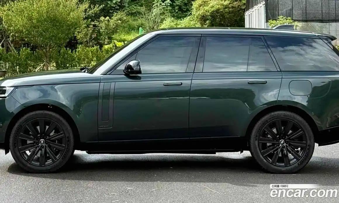 Land Rover Range Rover 2025 3.0 автомат (гидро), фото 5