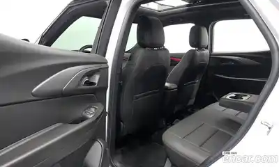 Chevrolet TrailBlazer 2023 1.3 автомат (гидро), миниатюра 11