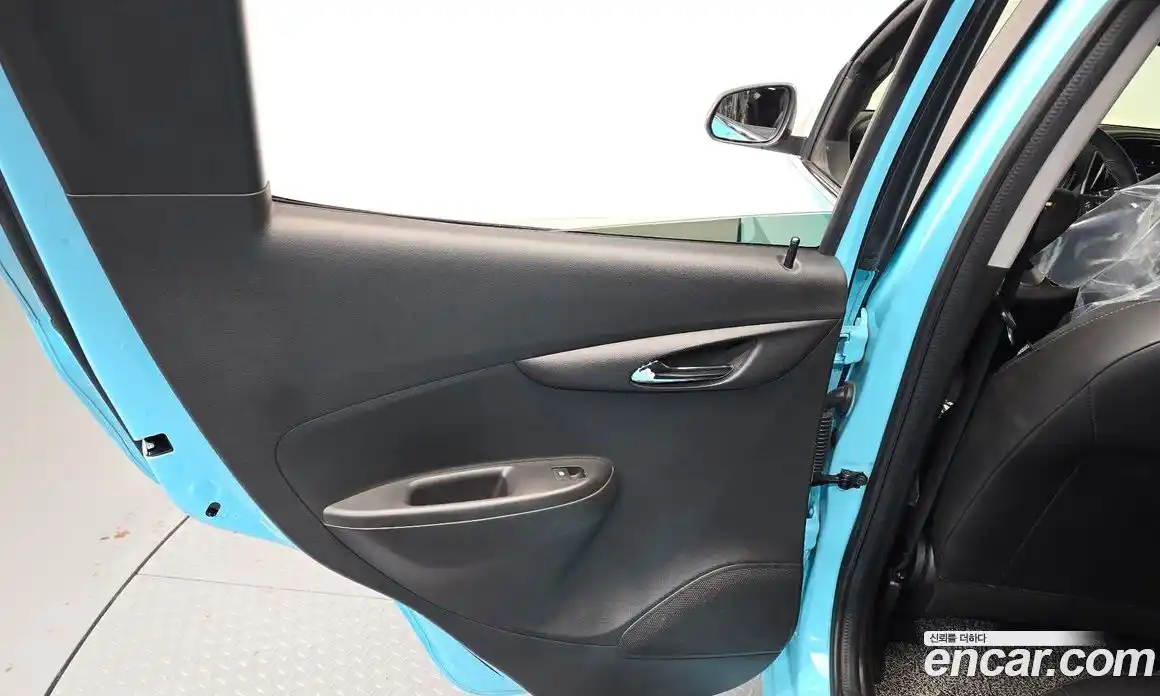 Chevrolet Spark 2021 1.0 автомат (гидро), фото 15