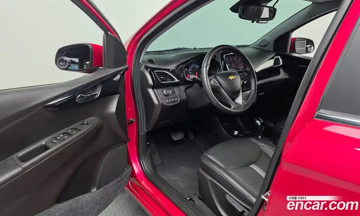 Chevrolet Spark 2018 1.0 автомат (гидро), фото 13