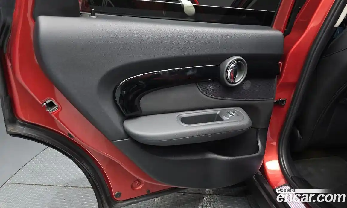 Mini Clubman 2023 2.0 автомат (гидро), фото 14