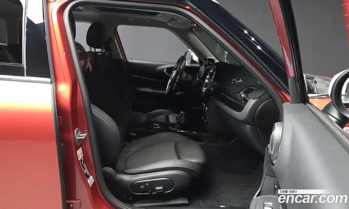 Mini Clubman 2023 2.0 автомат (гидро), фото 16