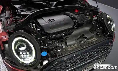Mini Clubman 2023 2.0 автомат (гидро), миниатюра 5