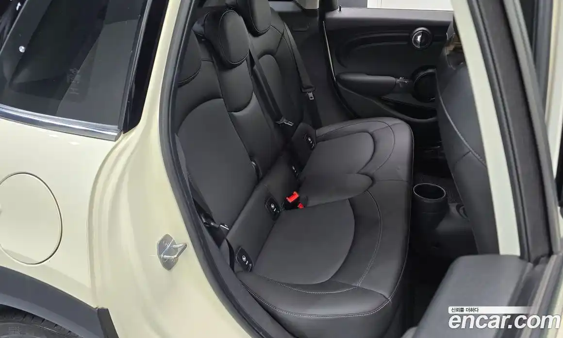Mini Cooper 2019 1.5 автомат (гидро), фото 11