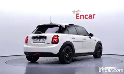 Mini Cooper 2019 1.5 автомат (гидро), миниатюра 2