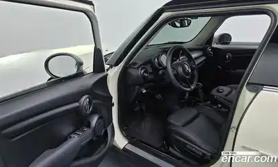 Mini Cooper 2019 1.5 автомат (гидро), миниатюра 10