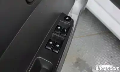 Chevrolet Spark 2012 1.0 автомат (гидро), миниатюра 11