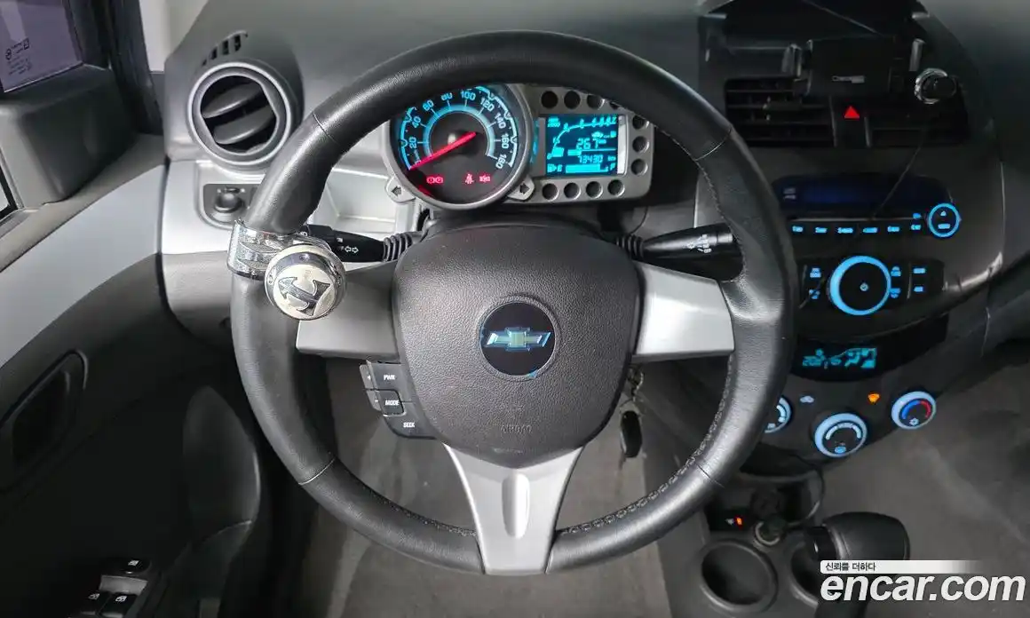 Chevrolet Spark 2012 1.0 автомат (гидро), фото 13