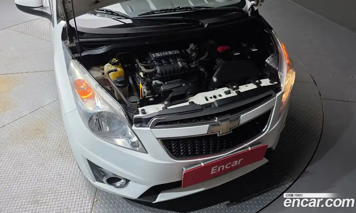 Chevrolet Spark 2012 1.0 автомат (гидро), фото 6