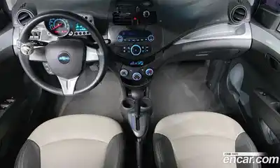 Chevrolet Spark 2012 1.0 автомат (гидро), миниатюра 7