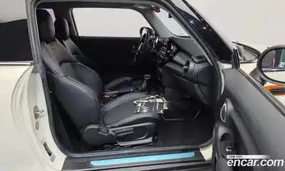 Mini Cooper 2014 1.5 автомат (гидро), миниатюра 11