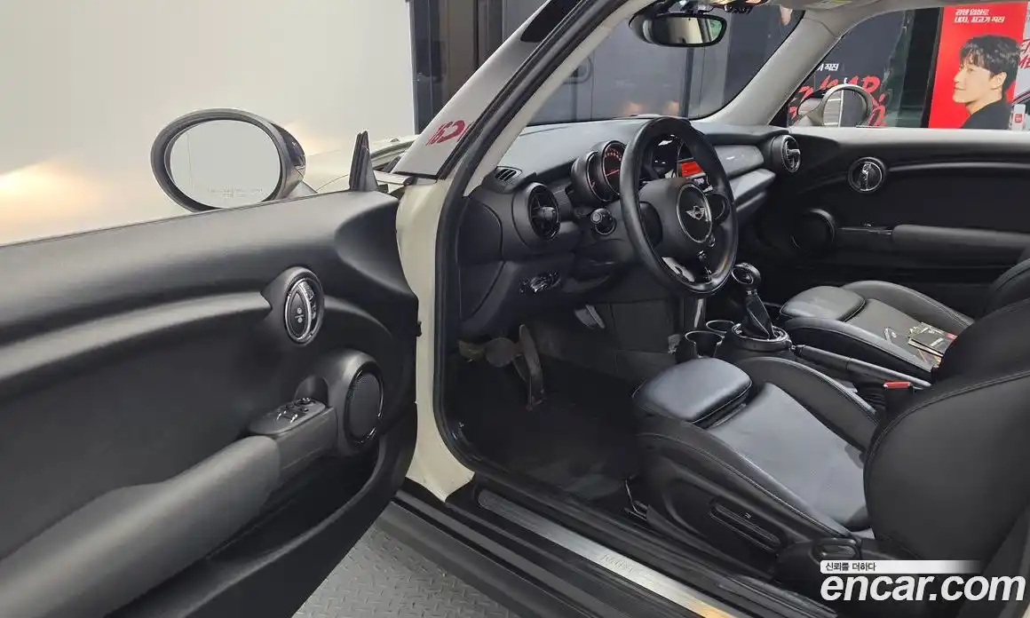 Mini Cooper 2014 1.5 автомат (гидро), фото 10