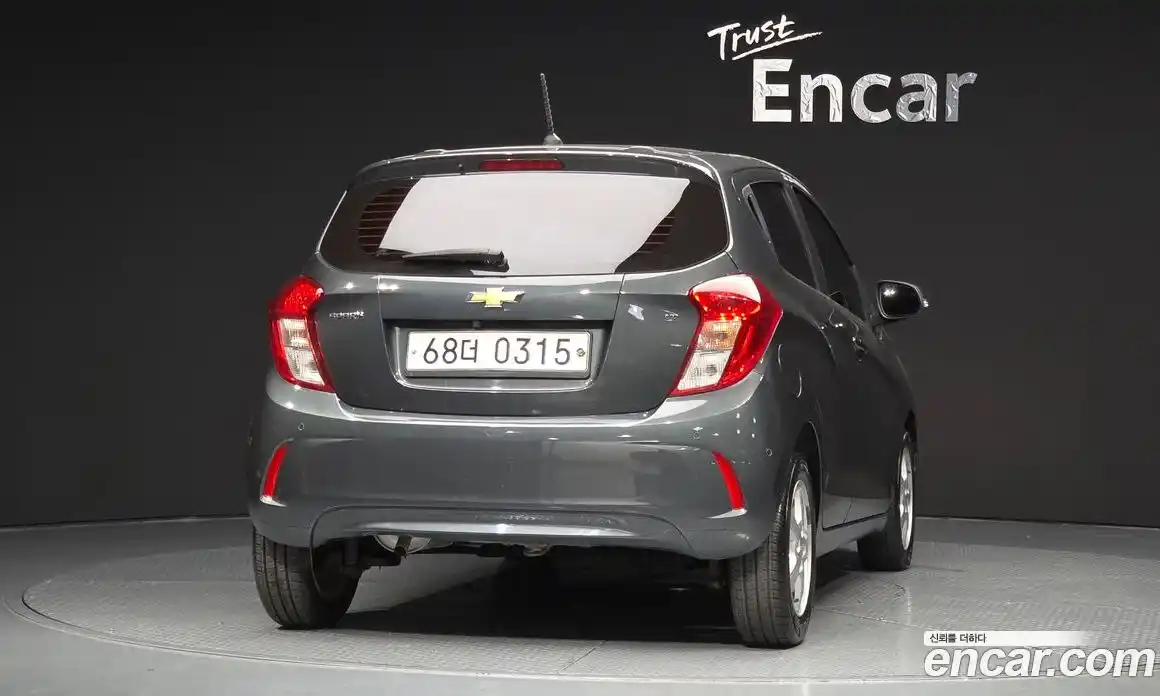 Chevrolet Spark 2016 1.0 автомат (робот), фото 4