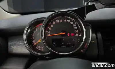 Mini Cooper 2018 1.5 автомат (гидро), миниатюра 11