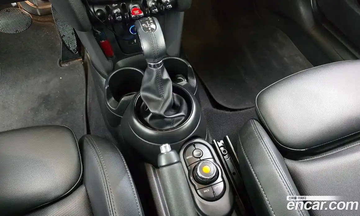 Mini Cooper 2018 1.5 автомат (гидро), фото 12