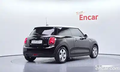 Mini Cooper 2018 1.5 автомат (гидро), миниатюра 2