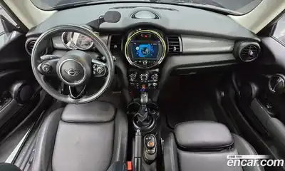 Mini Cooper 2018 1.5 автомат (гидро), миниатюра 10