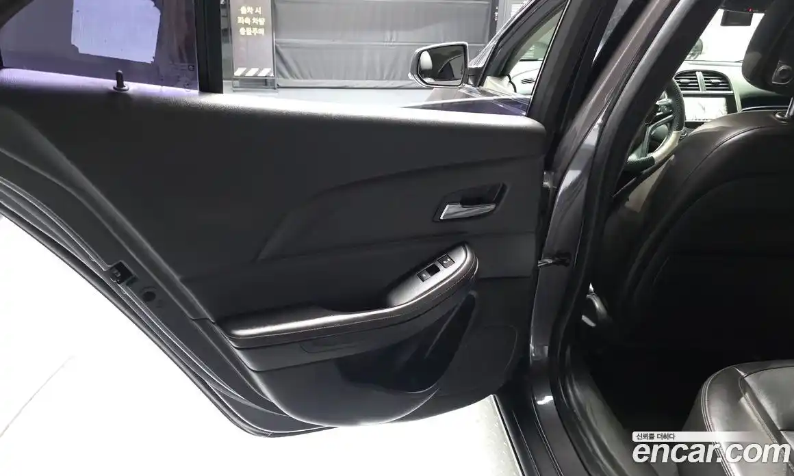 Chevrolet Malibu 2015 2.0 автомат (гидро), фото 15