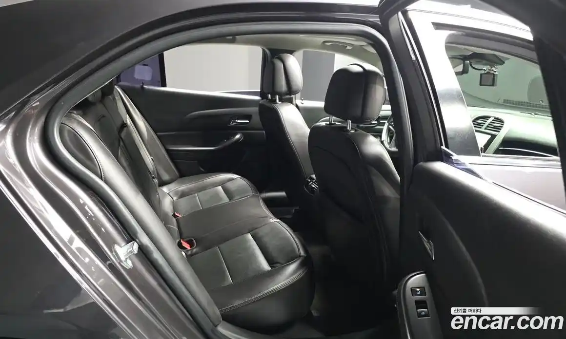 Chevrolet Malibu 2015 2.0 автомат (гидро), фото 17