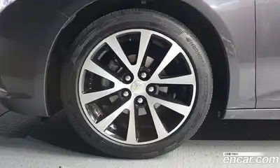 Chevrolet Malibu 2015 2.0 автомат (гидро), миниатюра 5