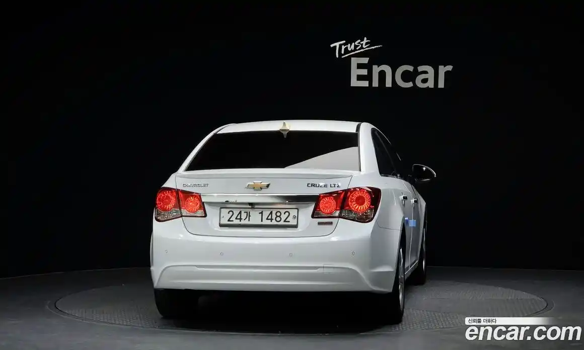 Chevrolet Cruze 2014 1.4 автомат (гидро), фото 4