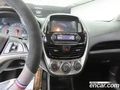 Chevrolet Spark 2016 1.0 автомат (гидро), миниатюра 10