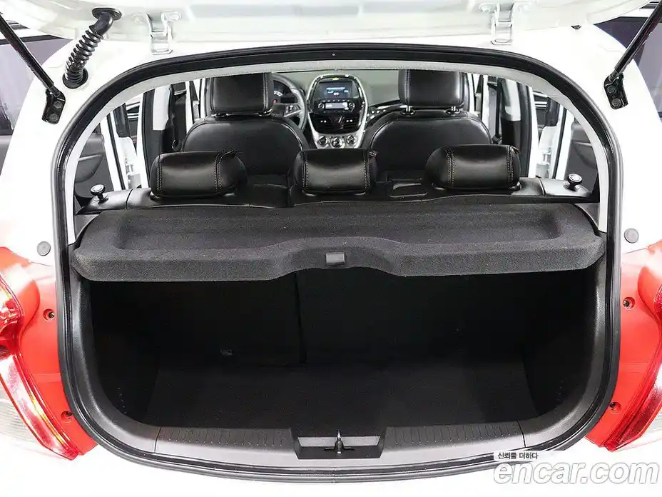Chevrolet Spark 2017 1.0 автомат (гидро), фото 20