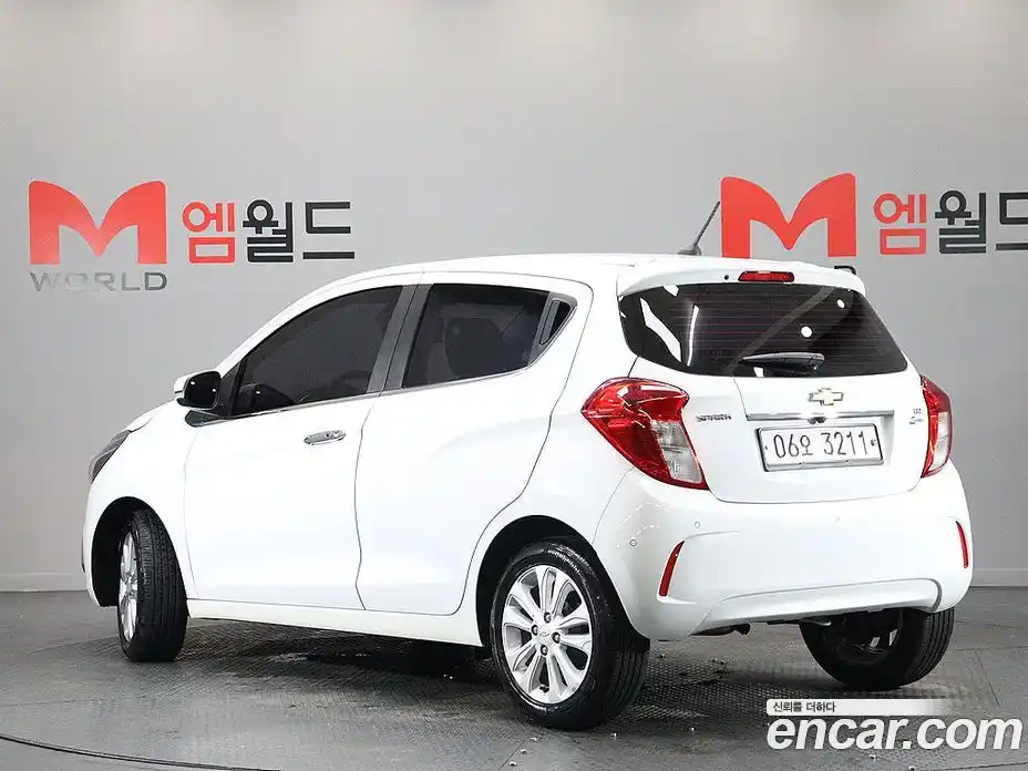 Chevrolet Spark 2017 1.0 автомат (гидро), фото 4