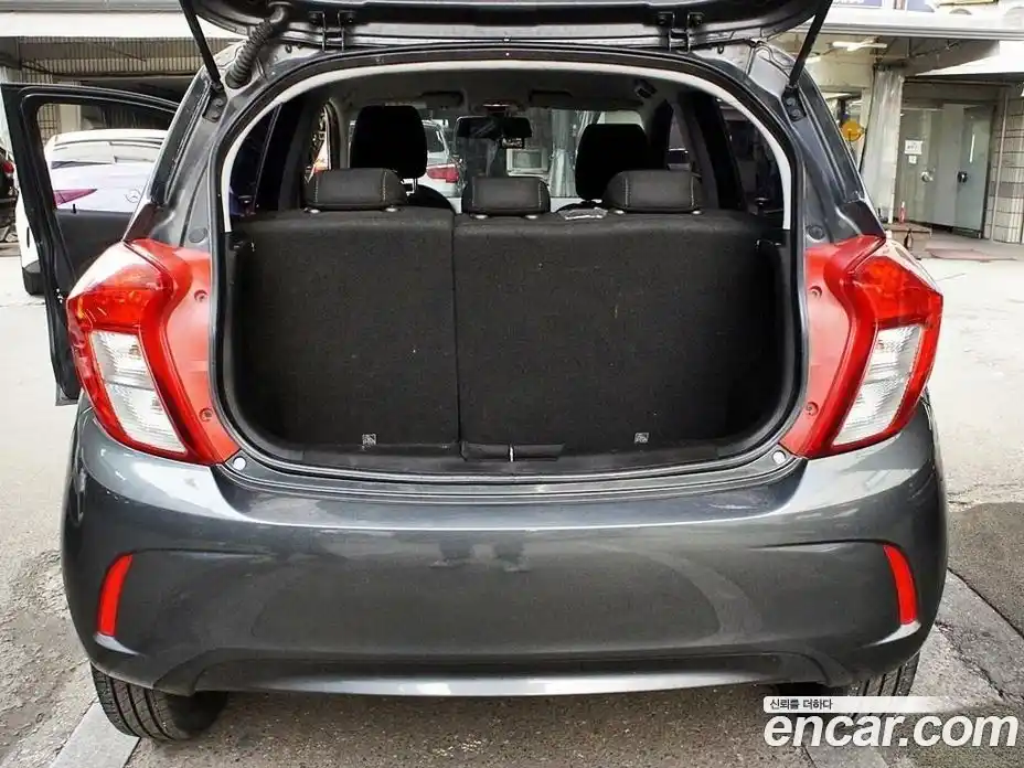 Chevrolet Spark 2019 1.0 автомат (гидро), фото 16