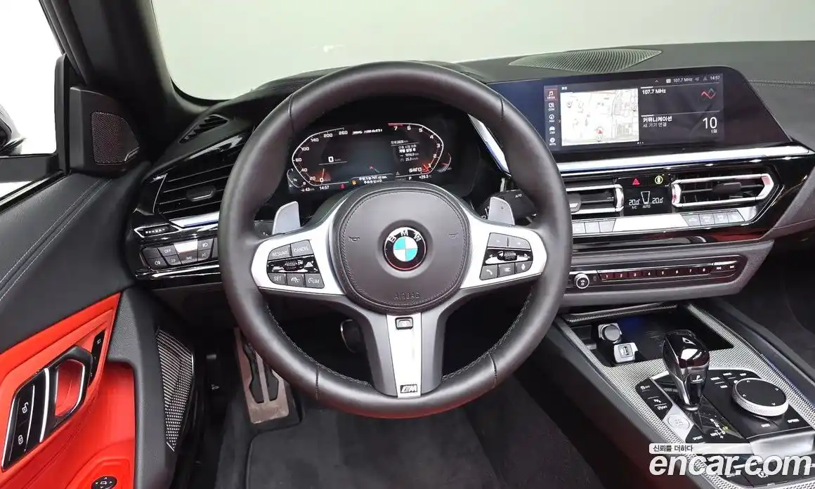 BMW Z4 2025 3.0 автомат (гидро), фото 16